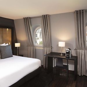 Habitación Clásica con Cama Queen